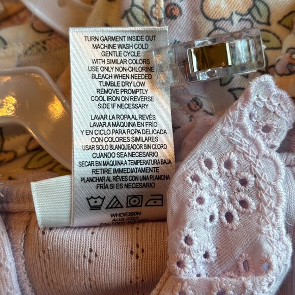 Nicole Miller 3-Piece Baby Girl Bodysuit Onesie Set - Peach and Lilac 6-9 months - Picture 14 of 16